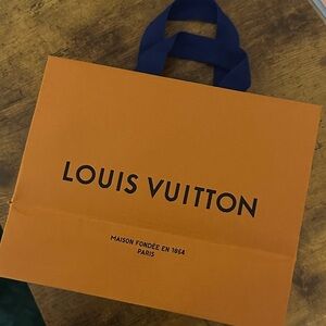 Louis Vuitton shopping bag NEW